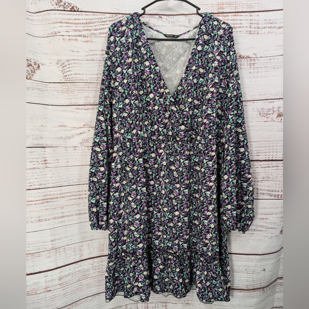 Shein Curve Purple Green White Floral V-neck Long Sleeve Dress Size 4XL